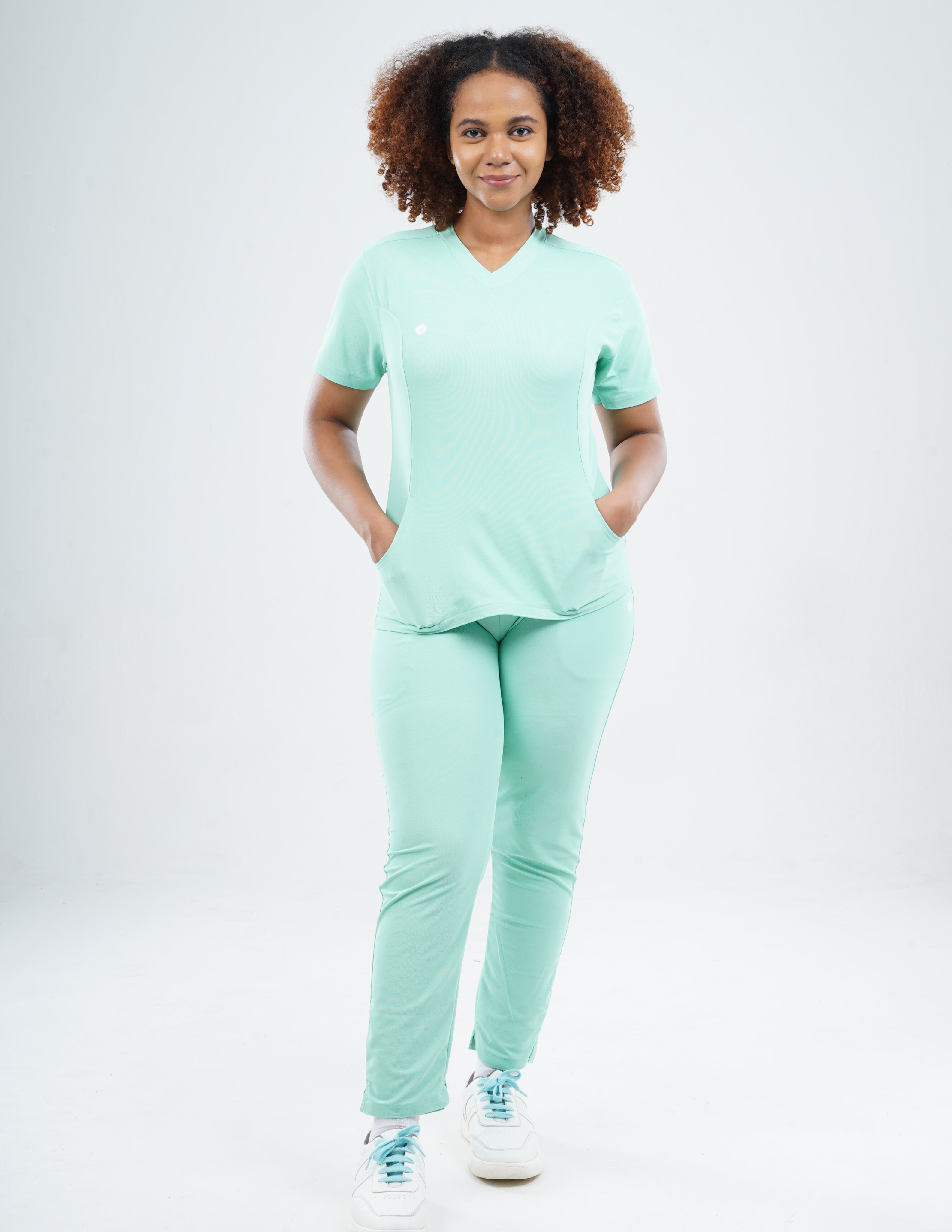 FROSTED MINT  V Neck / Straight Pant / 2 way Stretch (FemaleFullset) MKZ116