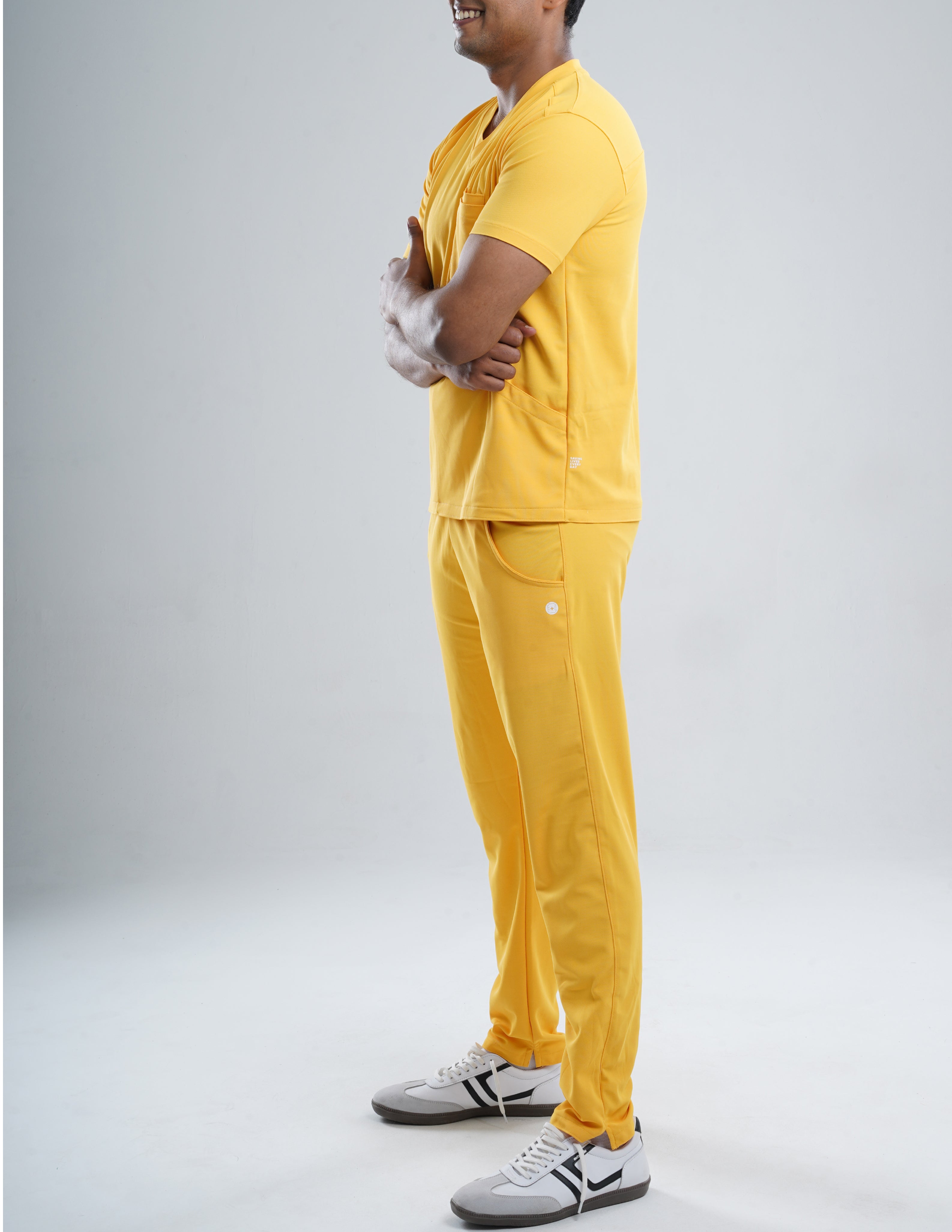 YEL LOVE V Neck / Straight Pant / 2 way Stretch (MaleFullset) MKZ231