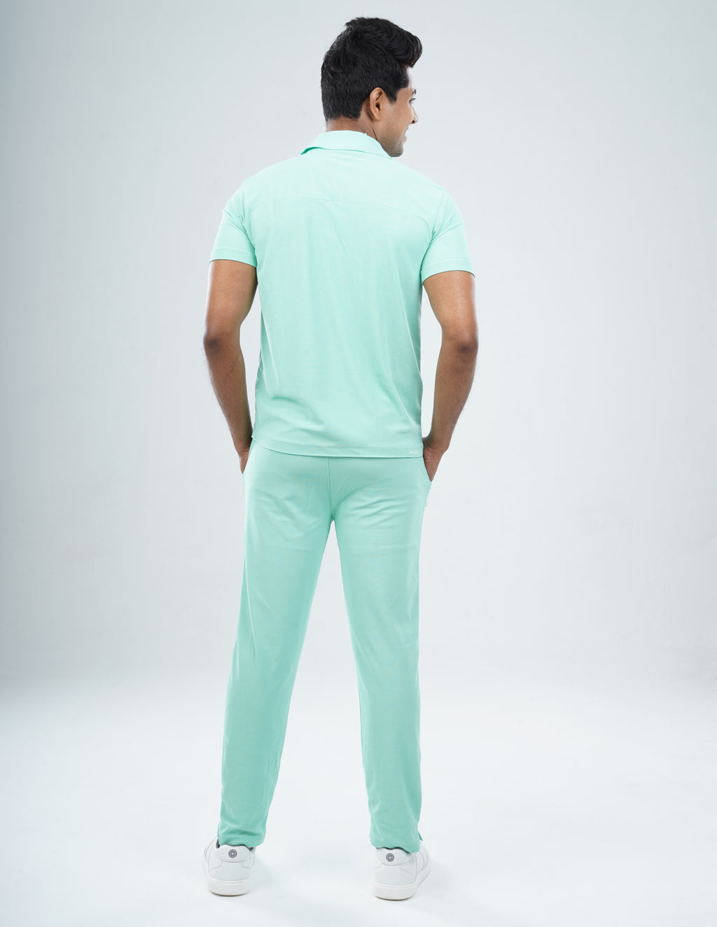 FROSTED MINT V Neck / Straight Pant / 2 way Stretch (MaleFullset) MKZ243