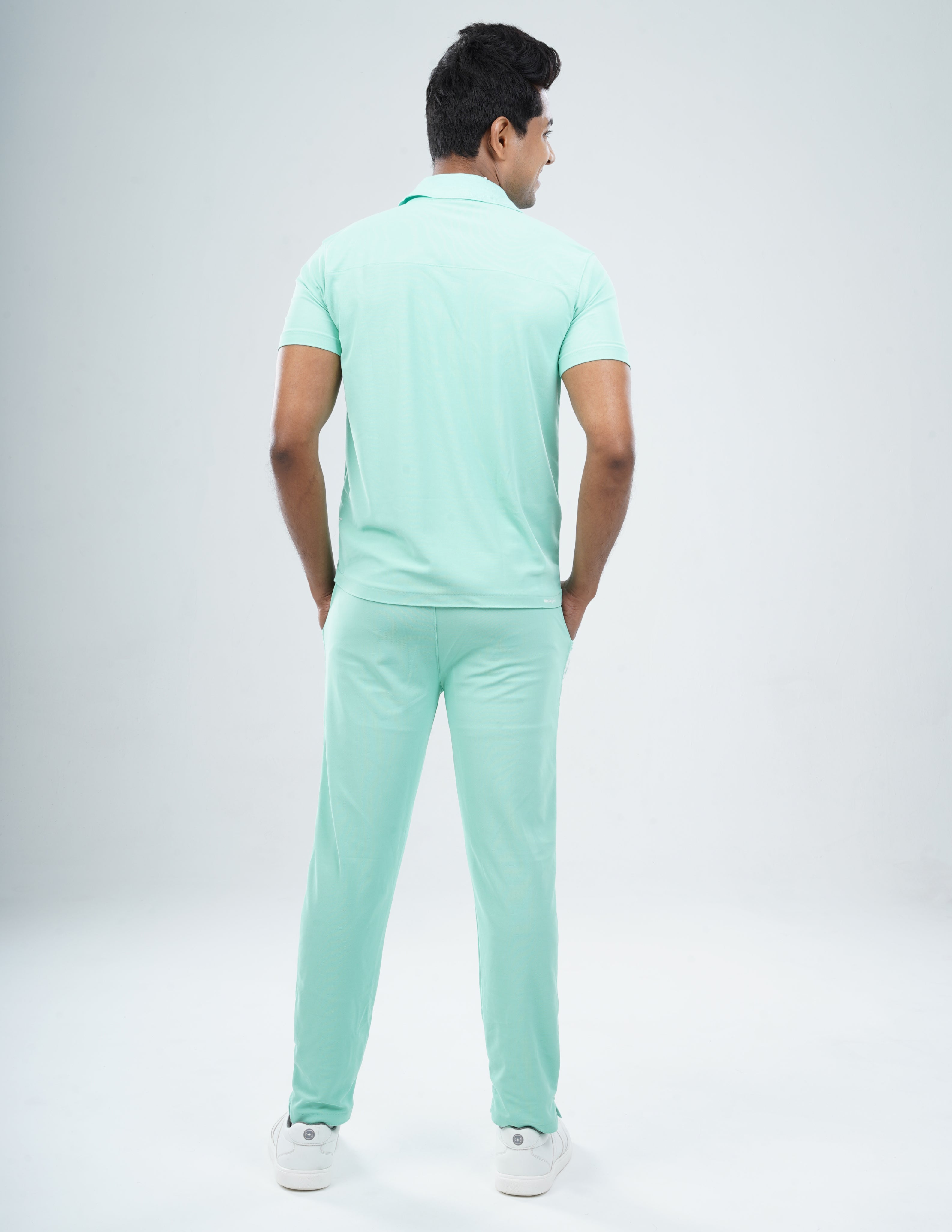 FROSTED MINT V Neck / Straight Pant / 2 way Stretch (MaleFullset) MKZ243