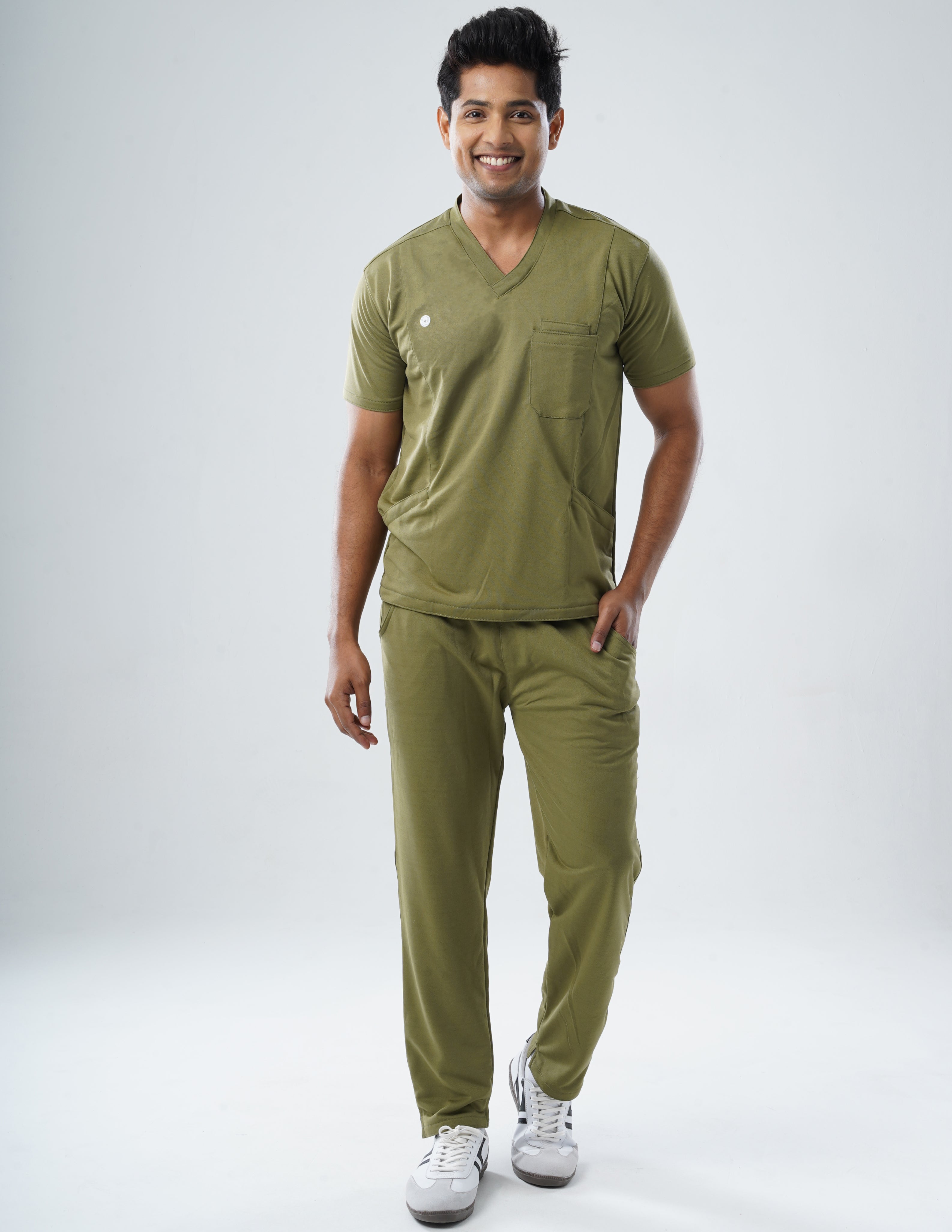 FERIL OLIVE V Neck / Straight Pant / 2 way Stretch (MaleFullset) MKZ175