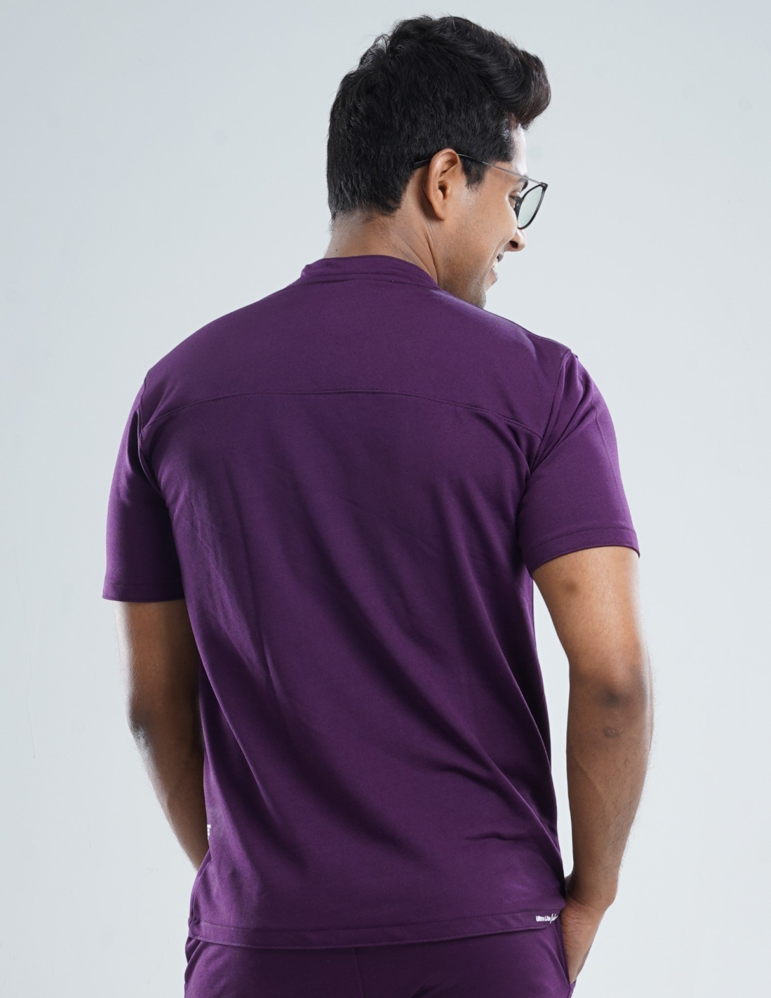 MERLOT WINE  V Neck Male Top MKZ143T