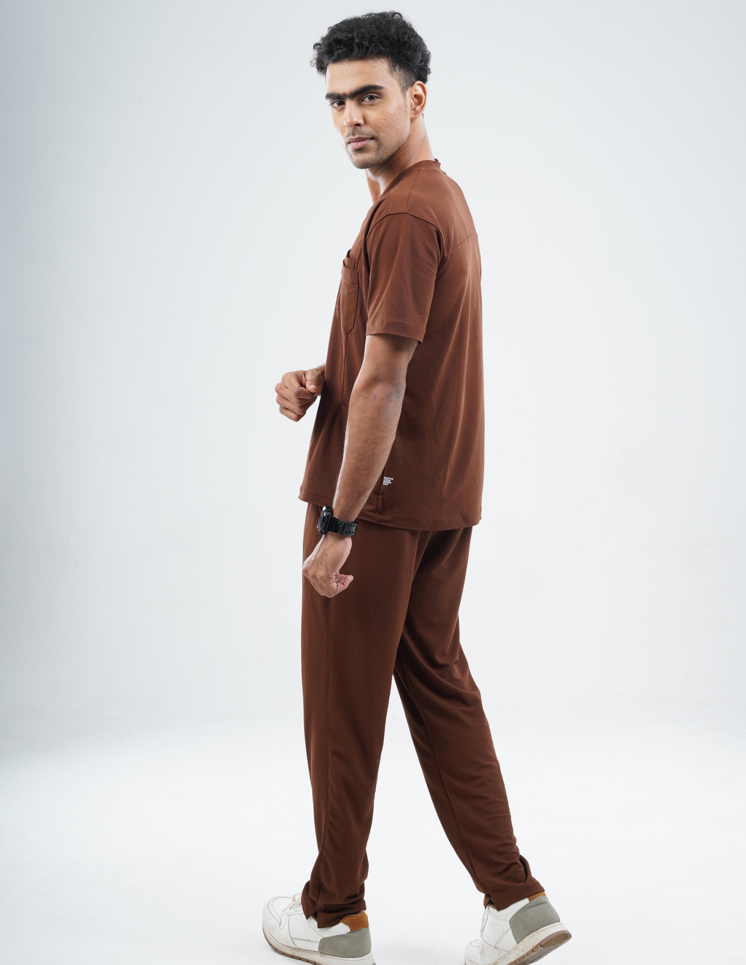 MOCHA BROWN  V Neck / Straight Pant / 2 way Stretch (MaleFullset) MKZ219