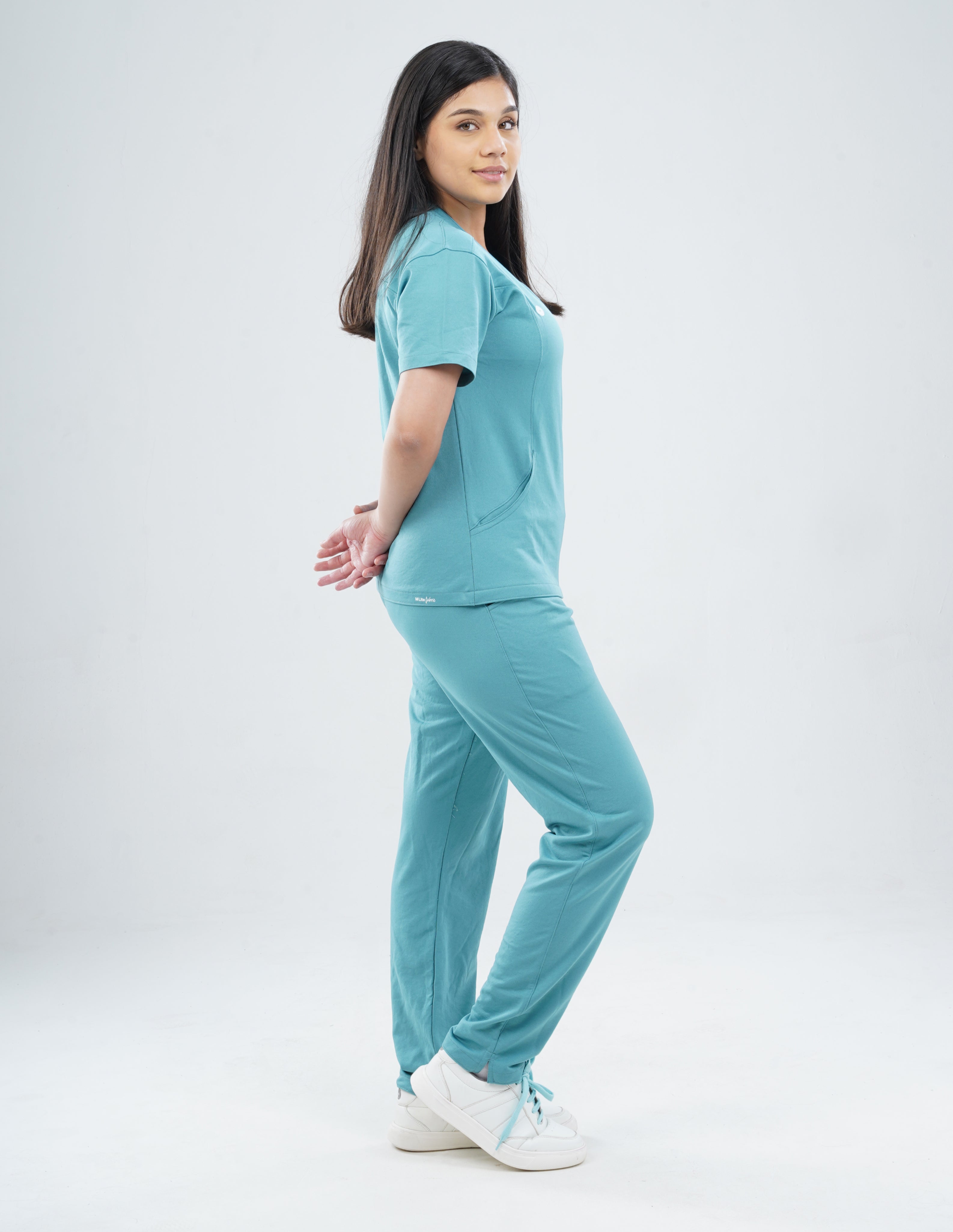 HYLORA TEAL  V Neck / Straight Pant / 2 way Stretch (FemaleFullset) MKZ36