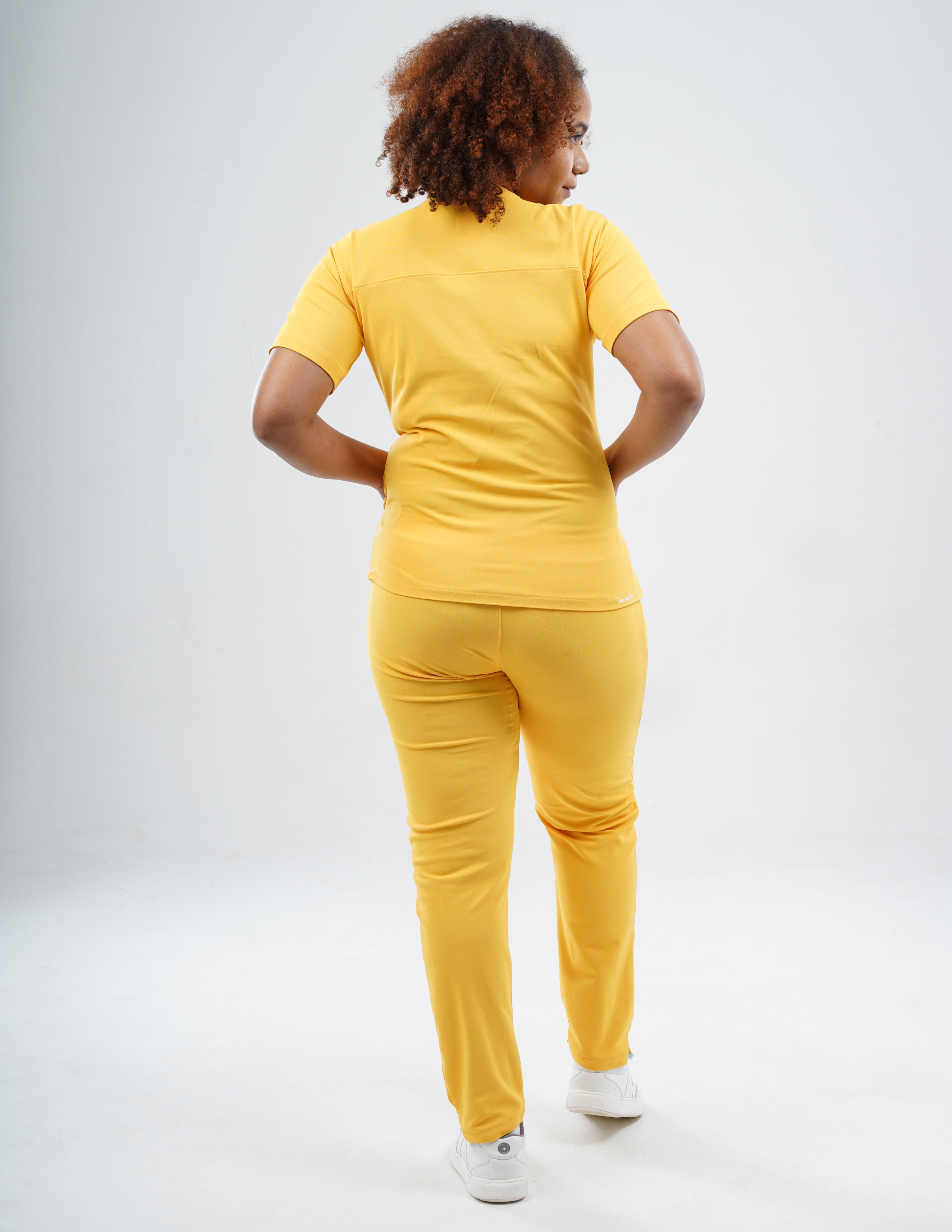 YEL LOVE  V Neck / Straight Pant / 2 way Stretch (FemaleFullset) MKZ104